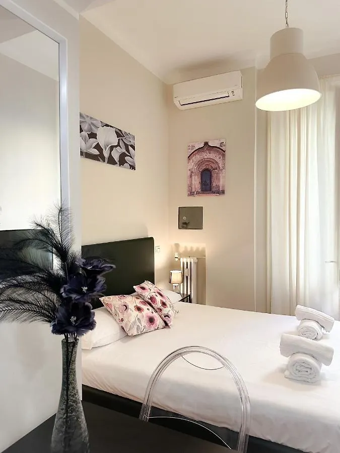 Апартаменты Duomo Dreams Hearth Of Gallery Милан